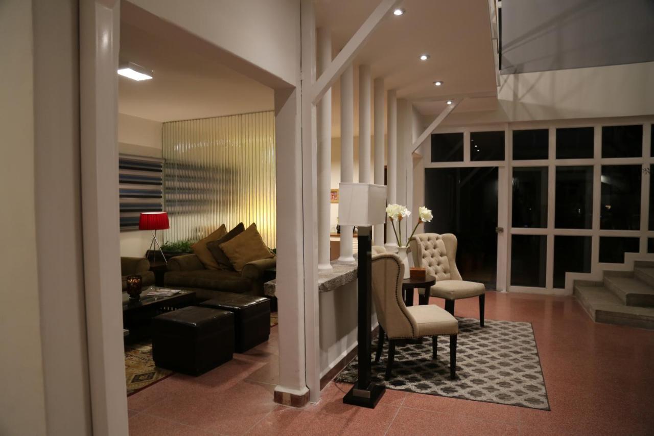 Casa Massima Hotel Leon Bagian luar foto